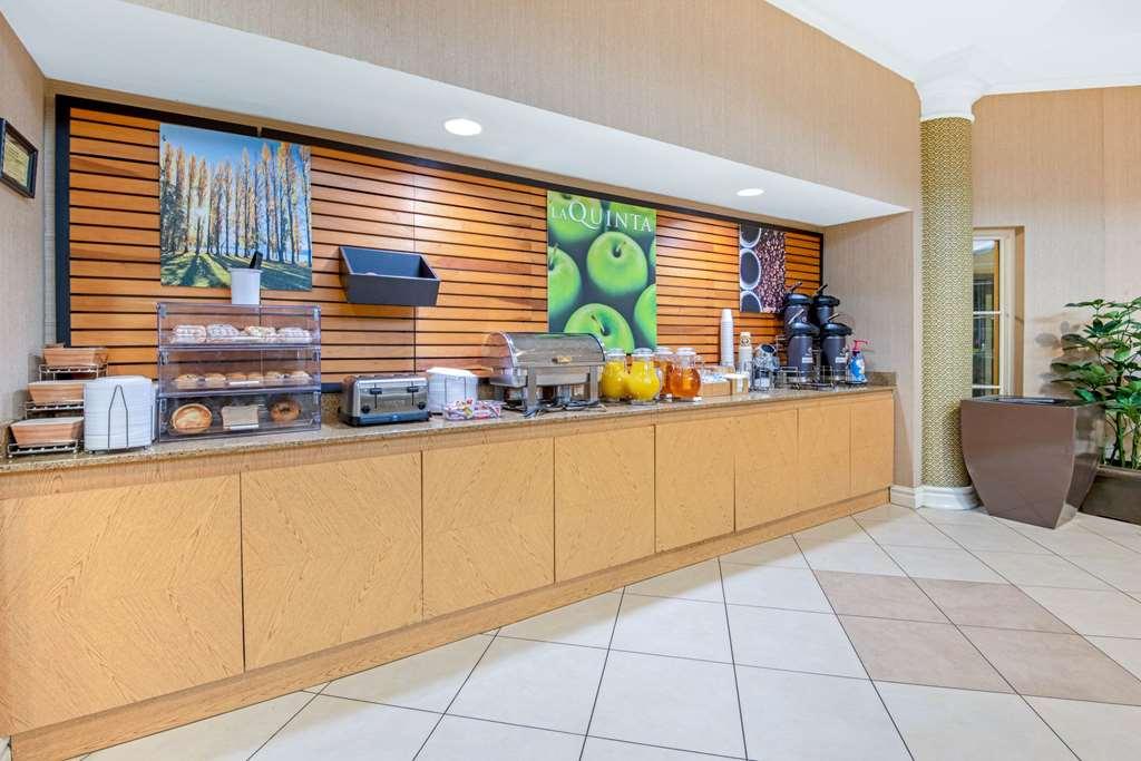 谢尔曼拉昆塔旅馆及套房酒店 设施 照片